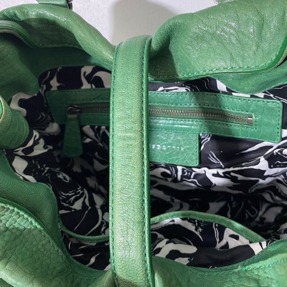 Leifsdottir green leather purse soft expandable sides and bottom   #PU - Picture 7 of 15